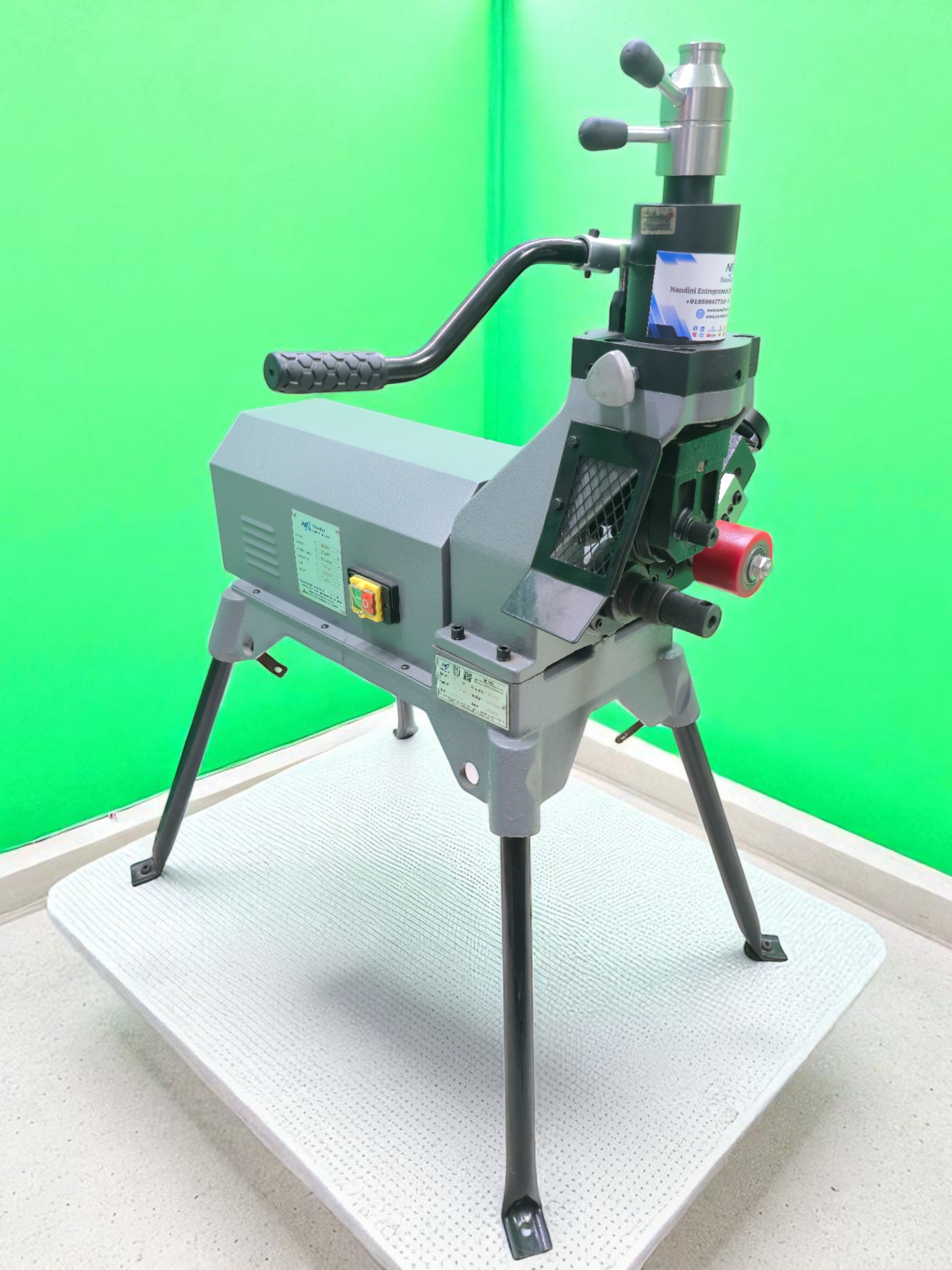 Roll Pipe Grooving Machine